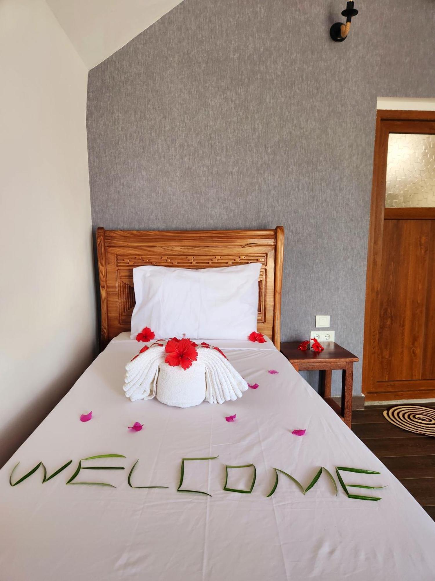 Almas Beach Boutique Hotel Makunduchi Luaran gambar