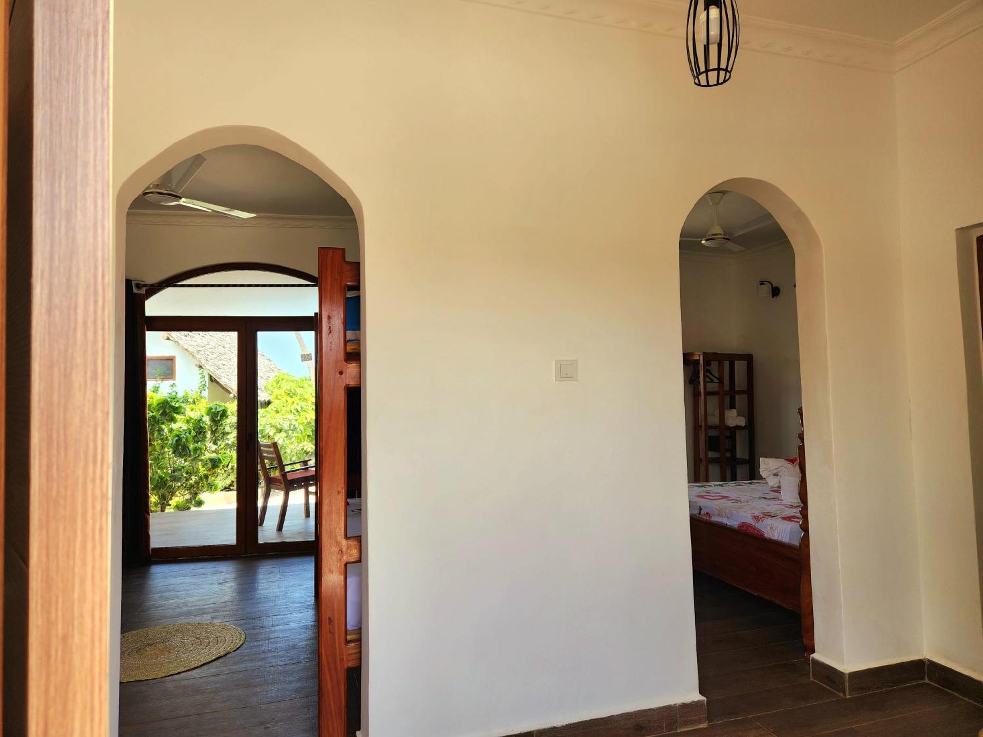 Almas Beach Boutique Hotel Makunduchi Luaran gambar