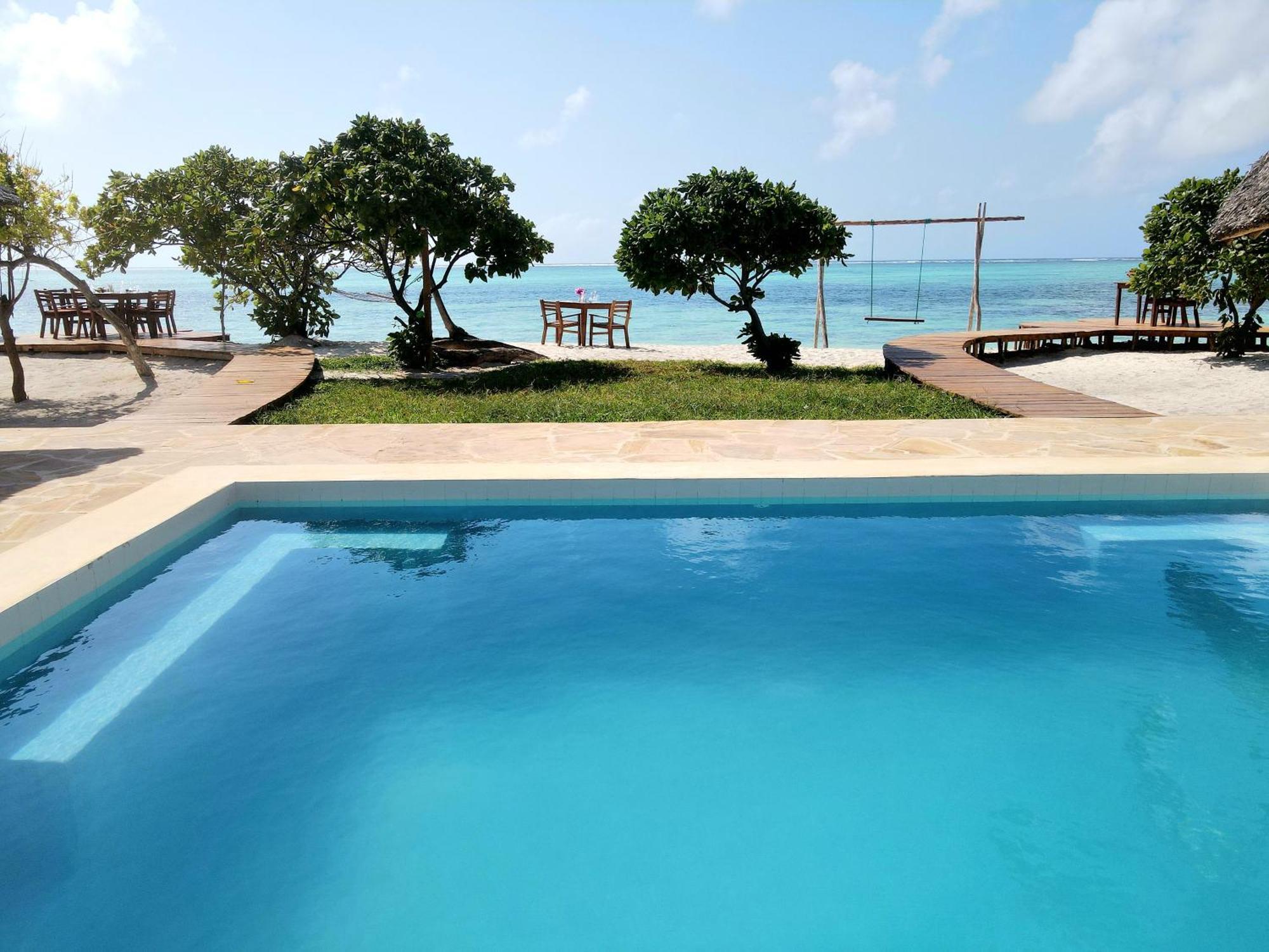 Almas Beach Boutique Hotel Makunduchi Luaran gambar